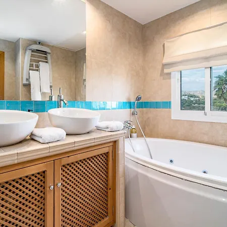 Grr - Elegant With Exclusive Private Pool 빌라