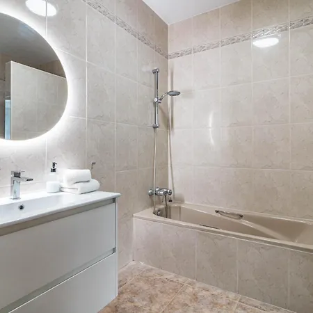 Grr - Elegant With Exclusive Private Pool 빌라 *