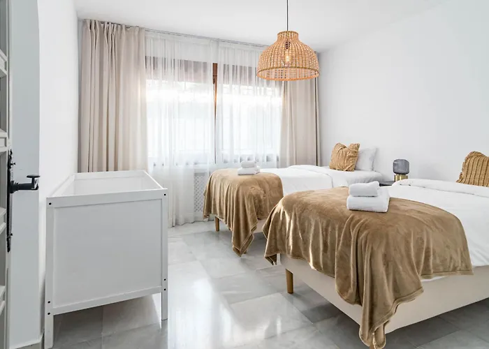 Вілла Grr - Elegant With Exclusive Private Pool Марбелья