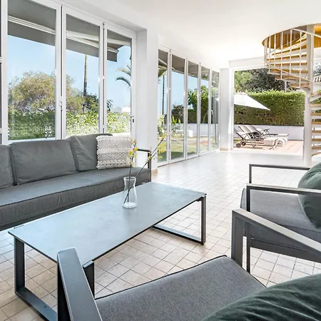 Grr - Elegant With Exclusive Private Pool *