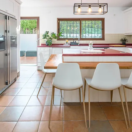 Вилла Grr - Elegant With Exclusive Private Pool