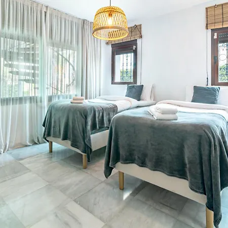 Grr - Elegant With Exclusive Private Pool Марбелья