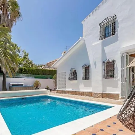 Grr - Elegant With Exclusive Private Pool Willa *