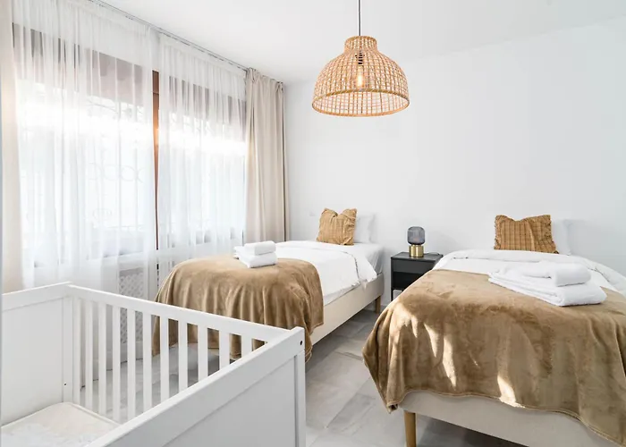 Grr - Elegant With Exclusive Private Pool Villa