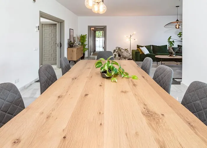 Grr - Elegant With Exclusive Private Pool Villa